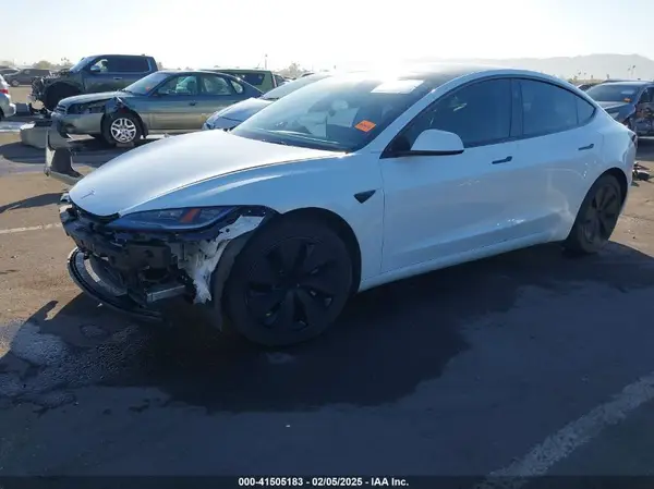 5YJ3E1EAXRF722001 2024 TESLA MODEL 3 - Image 2