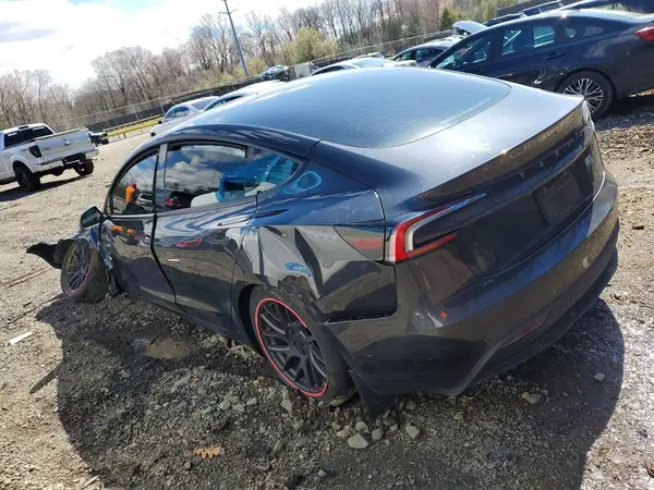 5YJ3E1EAXRF724508 2024 TESLA MODEL 3 - Image 2