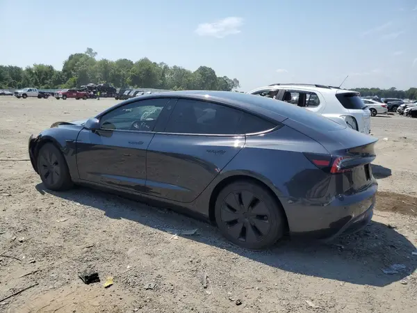 5YJ3E1EAXRF730261 2024 TESLA MODEL 3 - Image 2