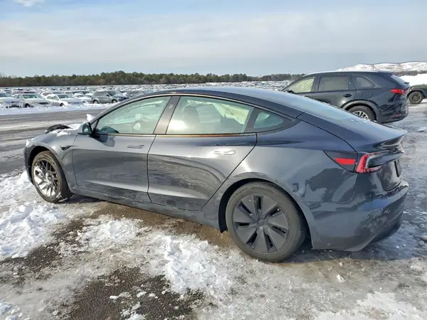 5YJ3E1EAXRF736917 2024 TESLA MODEL 3 - Image 2