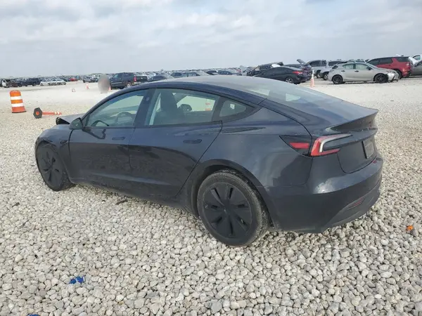 5YJ3E1EAXRF741132 2024 TESLA MODEL 3 - Image 2