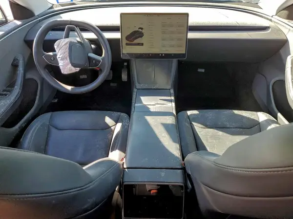 5YJ3E1EAXRF741180 2024 TESLA MODEL 3 - Image 8