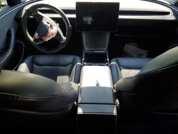5YJ3E1EAXRF743835 2024 TESLA MODEL 3 - Image 8