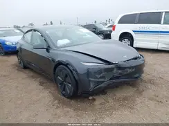 5YJ3E1EAXRF743950 2024 TESLA MODEL 3