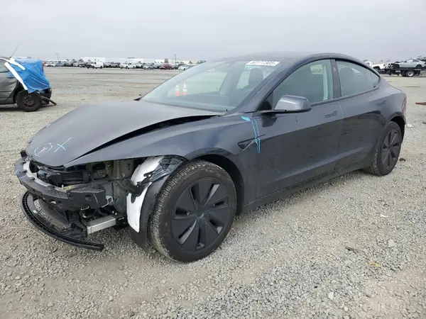 5YJ3E1EAXRF744869 2024 TESLA MODEL 3 - Image 1