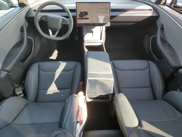 5YJ3E1EAXRF746248 2024 TESLA MODEL 3 - Image 8
