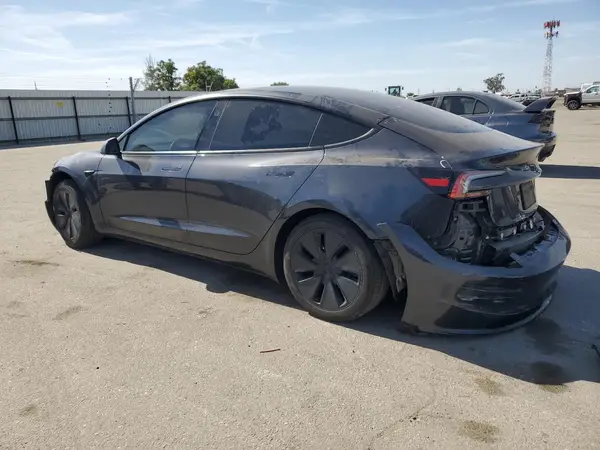 5YJ3E1EAXRF750705 2024 TESLA MODEL 3 - Image 2