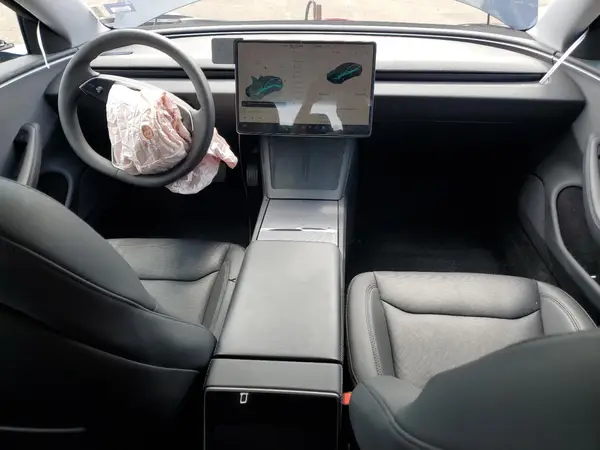 5YJ3E1EAXRF751496 2024 TESLA MODEL 3 - Image 8