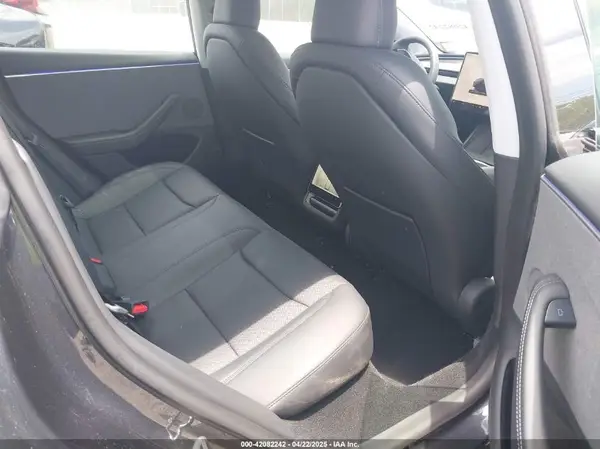 5YJ3E1EAXRF754866 2024 TESLA MODEL 3 - Image 8