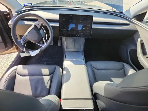 5YJ3E1EAXRF760229 2024 TESLA MODEL 3 - Image 8