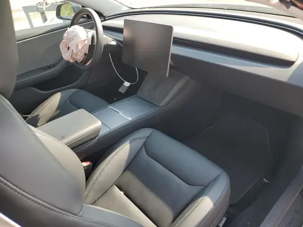 5YJ3E1EAXRF763325 2024 TESLA MODEL 3 - Image 8
