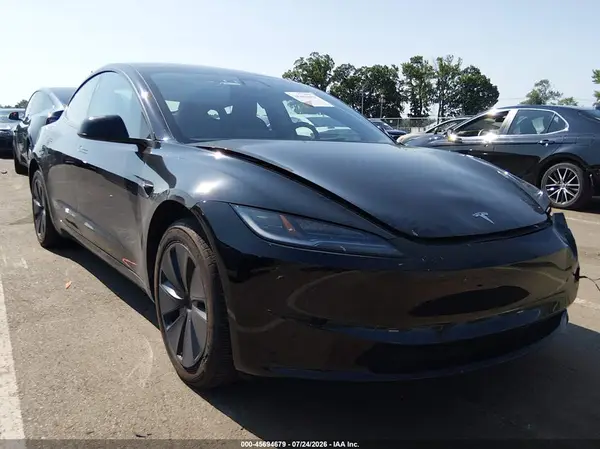 5YJ3E1EAXRF766581 2024 TESLA MODEL 3 - Image 1