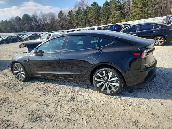 5YJ3E1EAXRF768587 2024 TESLA MODEL 3 - Image 2
