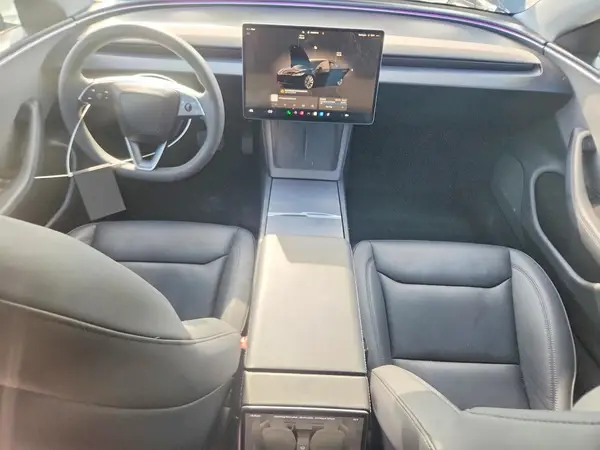 5YJ3E1EAXRF768587 2024 TESLA MODEL 3 - Image 8