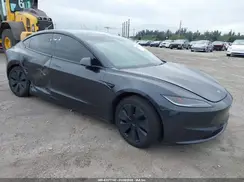 5YJ3E1EAXRF768900 2024 TESLA MODEL 3