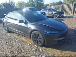 5YJ3E1EAXRF770629 2024 TESLA MODEL 3
