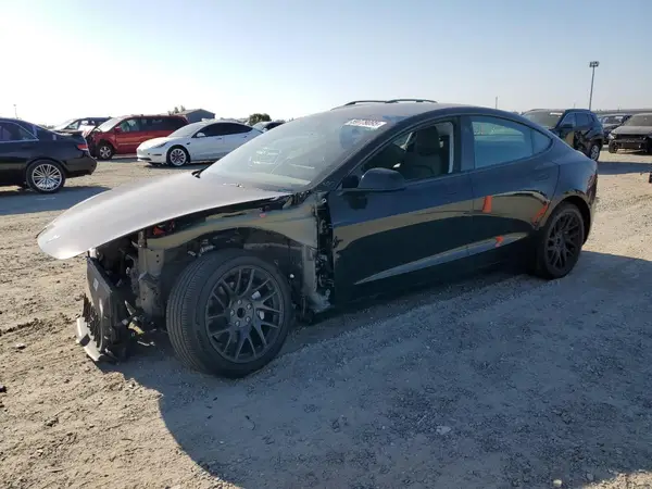 5YJ3E1EAXRF783090 2024 TESLA MODEL 3 - Image 1