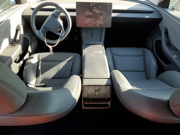 5YJ3E1EAXRF783090 2024 TESLA MODEL 3 - Image 8