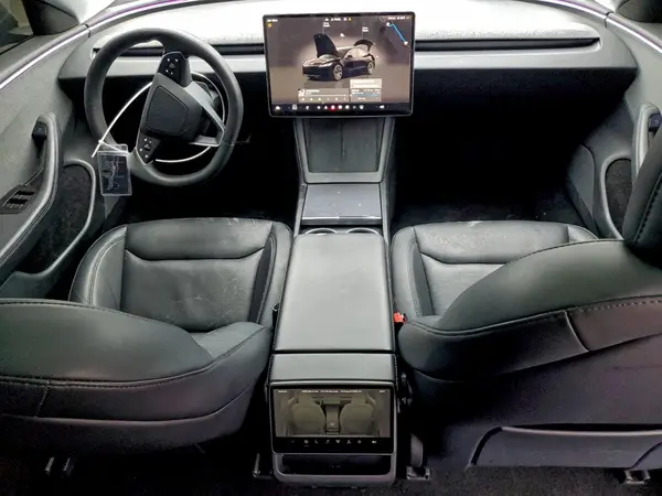 5YJ3E1EAXRF785955 2024 TESLA MODEL 3 - Image 8