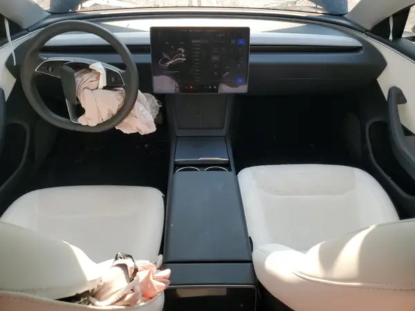 5YJ3E1EAXRF800969 2024 TESLA MODEL 3 - Image 8