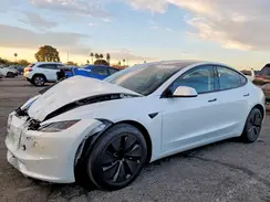 5YJ3E1EAXRF821885 2024 TESLA MODEL 3