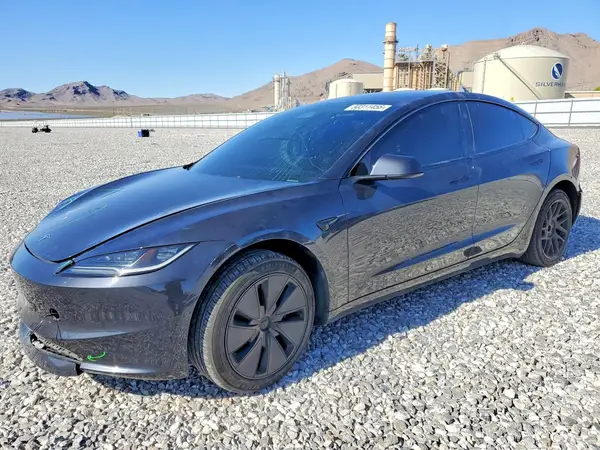 5YJ3E1EAXRF831364 2024 TESLA MODEL 3 - Image 1