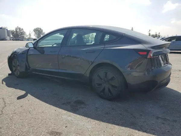 5YJ3E1EAXRF832630 2024 TESLA MODEL 3 - Image 2
