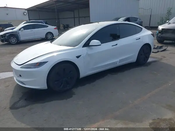 5YJ3E1EAXRF836337 2024 TESLA MODEL 3 - Image 2
