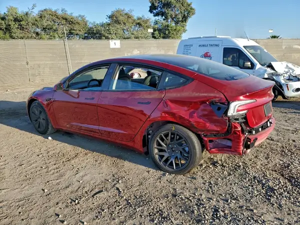 5YJ3E1EAXRF846267 2024 TESLA MODEL 3 - Image 2