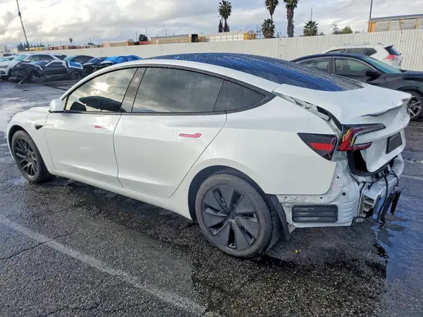 5YJ3E1EAXRF857186 2024 TESLA MODEL 3 - Image 2