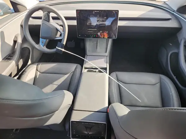 5YJ3E1EAXRF857642 2024 TESLA MODEL 3 - Image 8