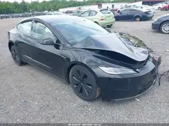 5YJ3E1EAXRF859469 2024 TESLA MODEL 3