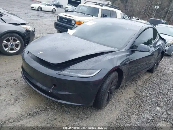 5YJ3E1EAXRF860931 2024 TESLA MODEL 3 - Image 2