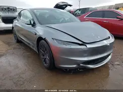 5YJ3E1EAXRF863487 2024 TESLA MODEL 3