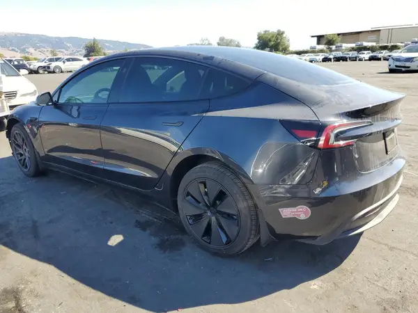 5YJ3E1EAXRF866616 2024 TESLA MODEL 3 - Image 2