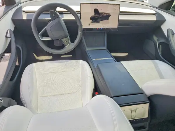 5YJ3E1EAXRF869631 2024 TESLA MODEL 3 - Image 8