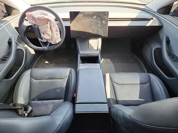 5YJ3E1EAXRF873274 2024 TESLA MODEL 3 - Image 8