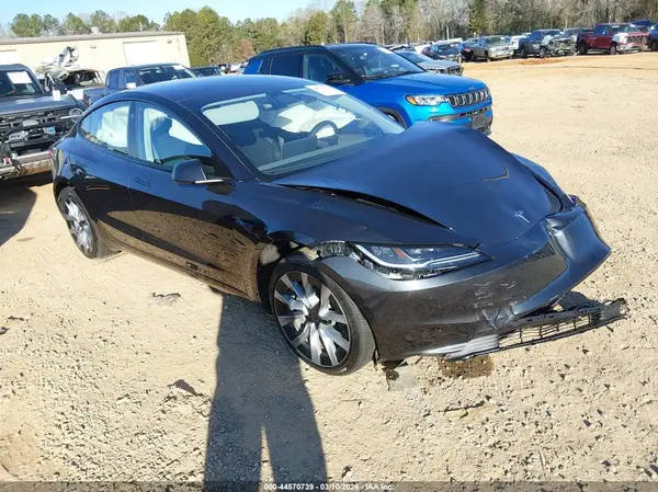 5YJ3E1EAXSF002977 2025 TESLA MODEL 3 - Image 1