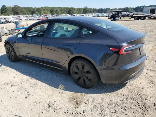 5YJ3E1EAXSF004647 2025 TESLA MODEL 3 - Image 2