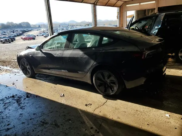 5YJ3E1EAXSF005376 2025 TESLA MODEL 3 - Image 2