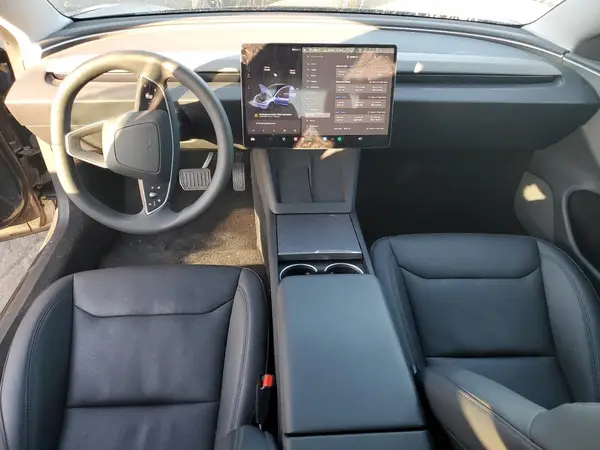 5YJ3E1EAXSF006849 2025 TESLA MODEL 3 - Image 8