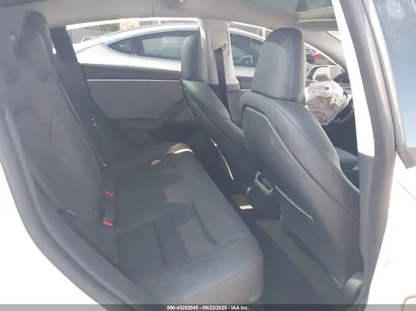 5YJ3E1EAXSF012425 2025 TESLA MODEL 3 - Image 8