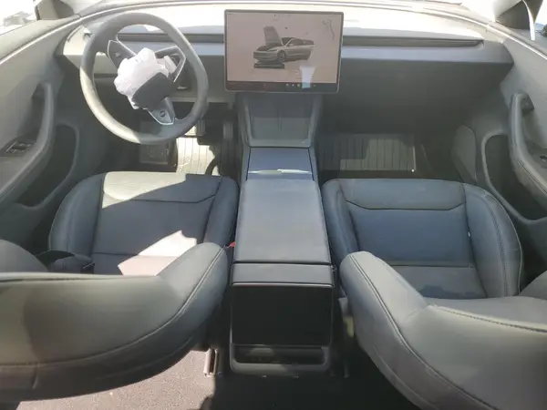 5YJ3E1EAXSF015342 2025 TESLA MODEL 3 - Image 8