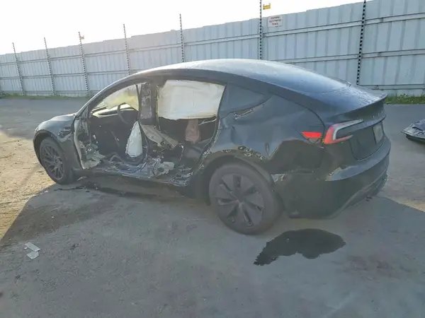 5YJ3E1EAXSF018371 2025 TESLA MODEL 3 - Image 2