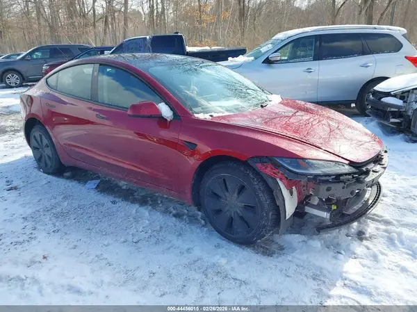 5YJ3E1EAXSF018936 2025 TESLA MODEL 3 - Image 1