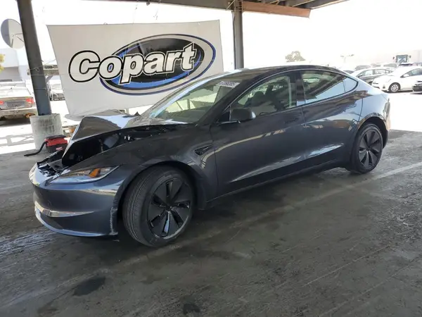 5YJ3E1EAXSF031766 2025 TESLA MODEL 3 - Image 1