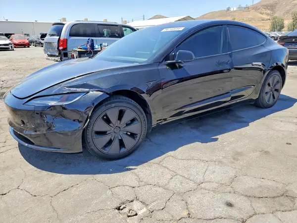 5YJ3E1EAXSF040225 2025 TESLA MODEL 3 - Image 1