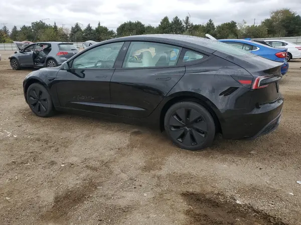 5YJ3E1EAXSF041858 2025 TESLA MODEL 3 - Image 2