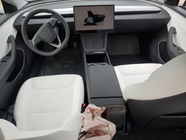 5YJ3E1EAXSF041858 2025 TESLA MODEL 3 - Image 8