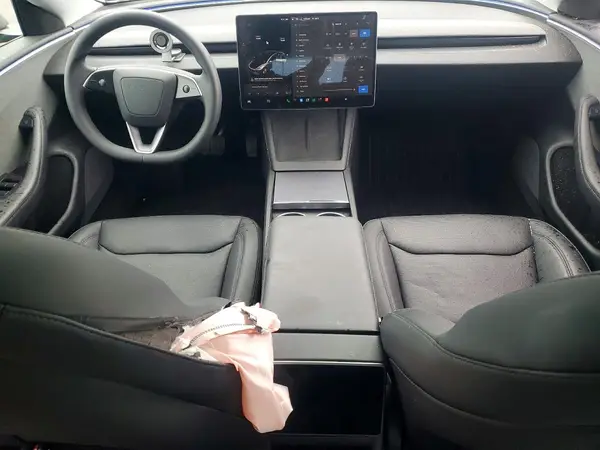 5YJ3E1EAXSF048194 2025 TESLA MODEL 3 - Image 8